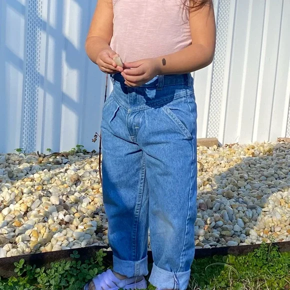 Light Blue Jeans - Picture 2 of 5